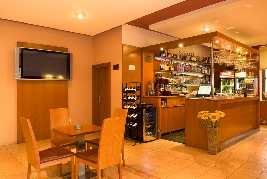 Franko Hotel Zvolen Extérieur photo