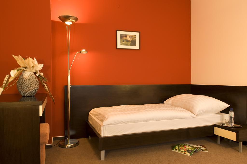 Franko Hotel Zvolen Extérieur photo