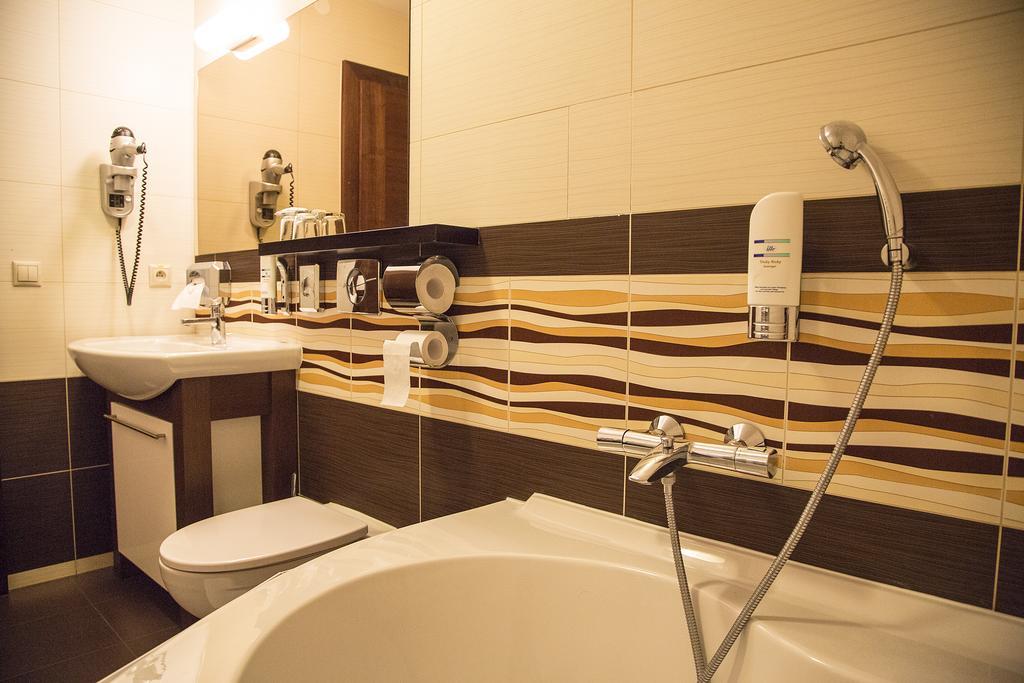 Franko Hotel Zvolen Extérieur photo