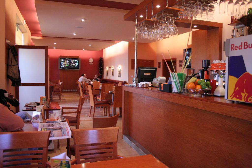 Franko Hotel Zvolen Extérieur photo